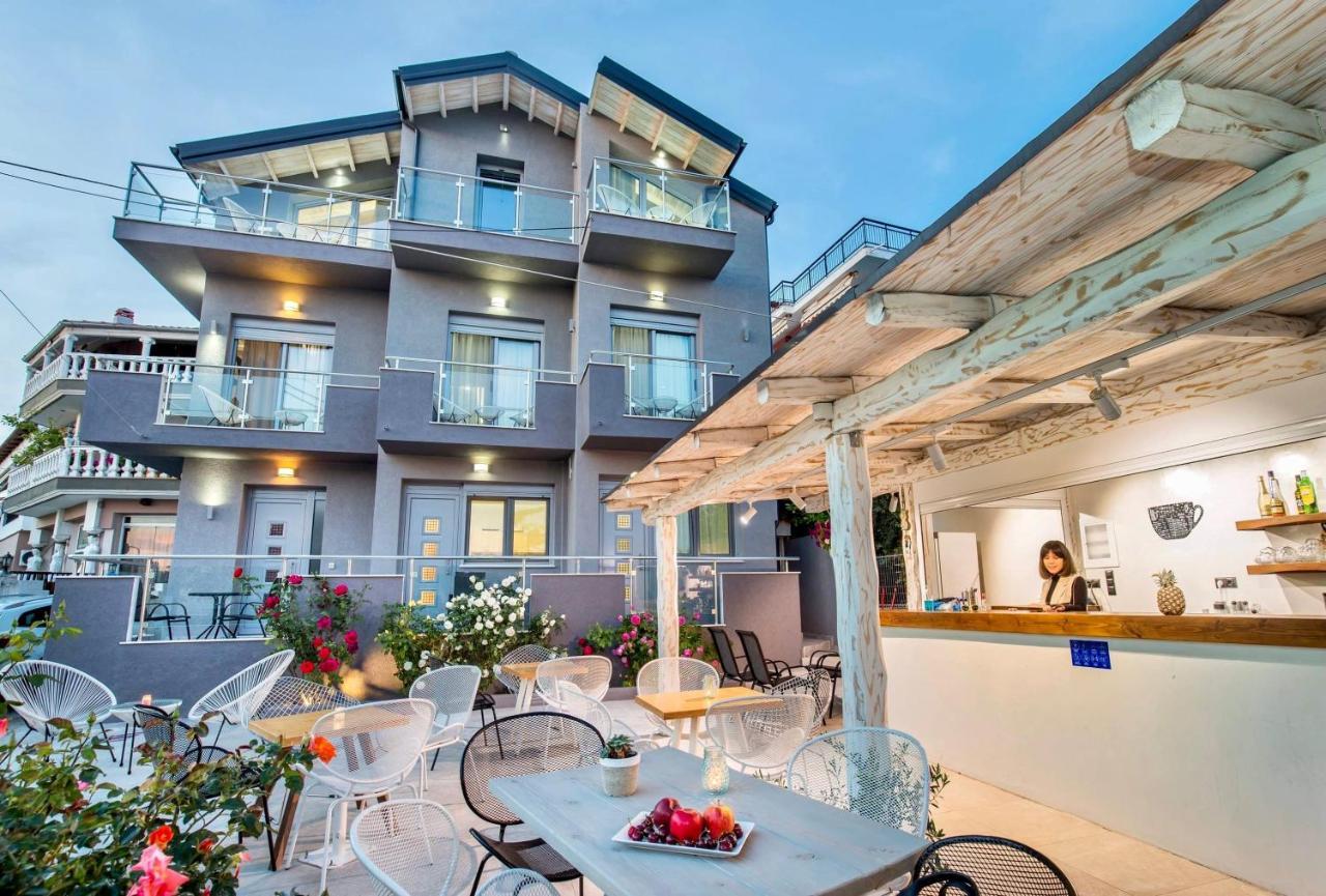 Lena Apartments Potos Exterior photo